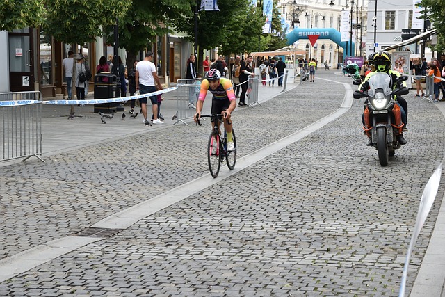 在赛后对布 在赛后对布